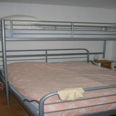 Dans Une Securisee Avec 2 Piscine Et 1 Tennis Lägenhet *